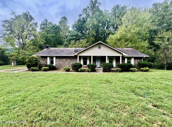 1588 Highway 116, Caryville, TN 37714