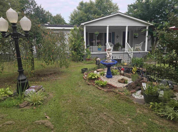 283 Boyett Dr, Hamilton, AL 35570