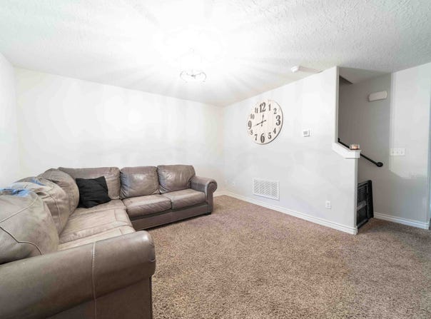 920 S 500 E, Roosevelt, UT 84066