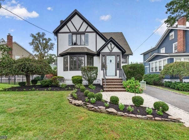 203 Balmiere Rd, Cranford Twp., NJ 07016-1804