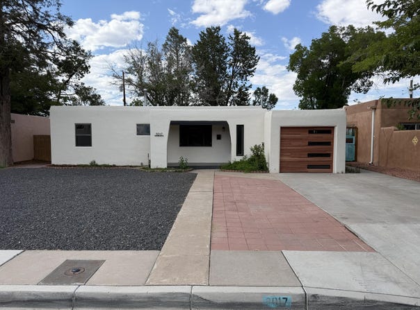 3017 Frontier Avenue NE, Albuquerque, NM 87106
