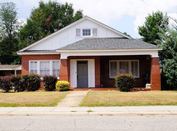 202 W Spruce St, Jackson, AL 36545