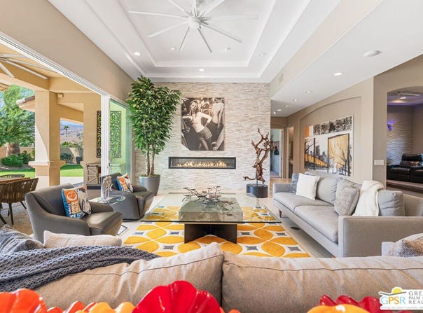 8 Collegiate Cir, Rancho Mirage, CA 92270