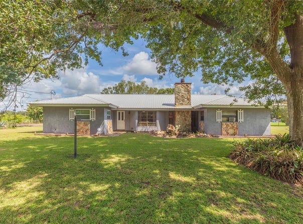 2630 KEYSVILLE Drive, LITHIA, FL 33547