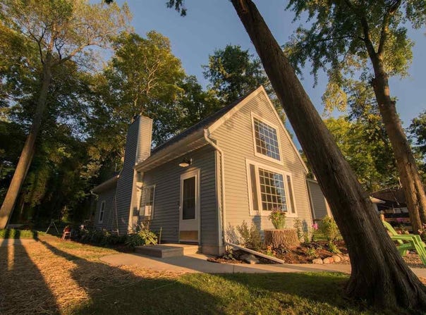 2769 BAY Rd, Brussels, WI 54204