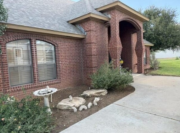 14731 N Western Avenue, Gardendale, TX 79758