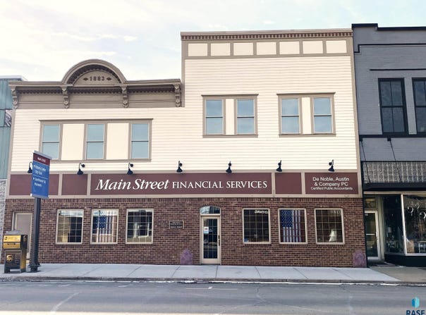 212 Main St, Luverne, MN 56156