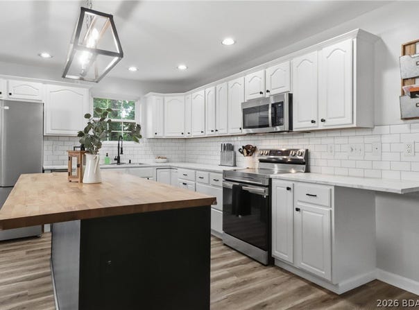 496 Stargazer Lane, Camdenton, MO 65020