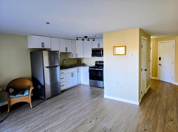 574 Main Street, Damariscotta, ME 04543