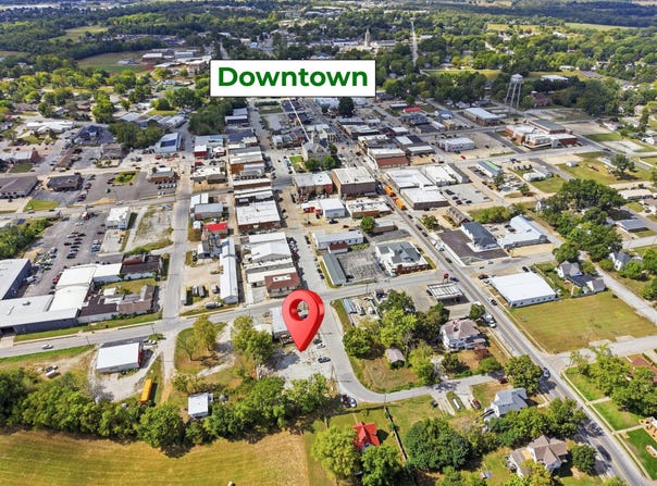 334 E Jackson Street, Bolivar, MO 65613