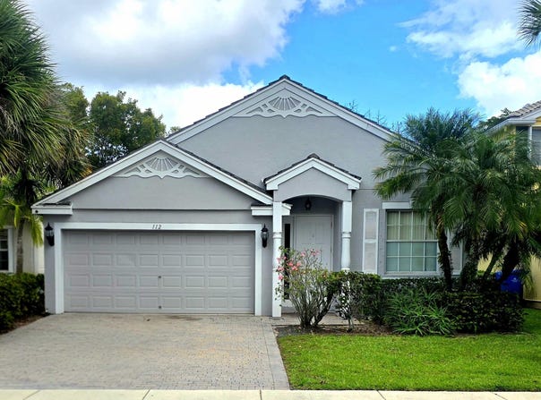 112 Lancaster Way, Royal Palm Beach, FL 33414
