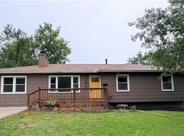6110 E 148TH Terrace, Grandview, MO 64030