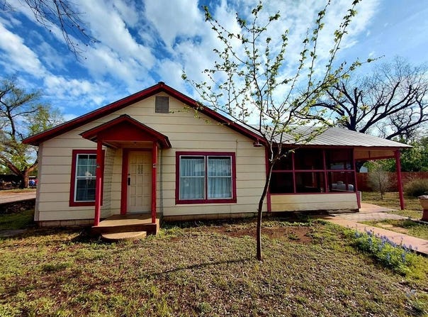 631 Millard, Mason, TX 76856