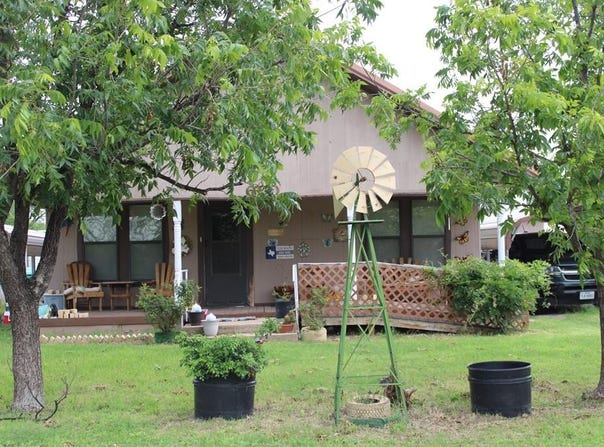 600 13th Street, Ballinger, TX 76821
