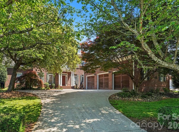 7609 Windaliere Drive, Cornelius, NC 28031
