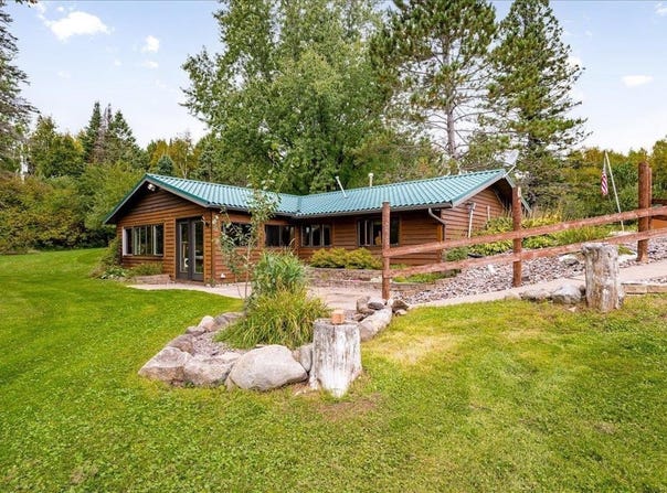 86 Larson Rd, Esko, MN 55733