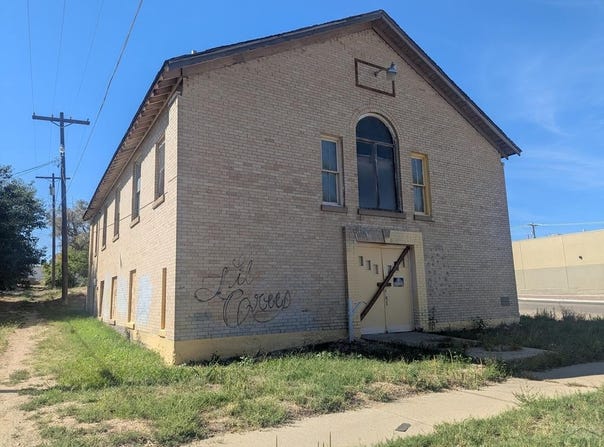 205 Smithland Ave, La Junta, CO 81050