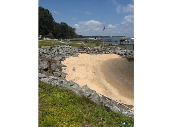 Warner Lane lot: 2A, Hague, VA 22469
