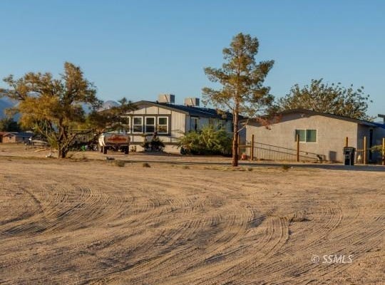 7380 Siebenthal Rd, Inyokern, CA 93555