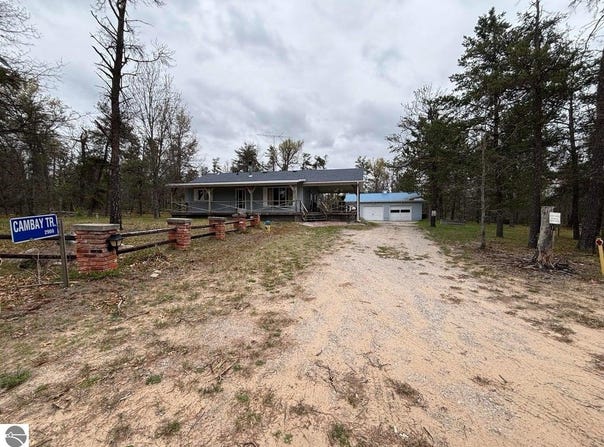 2969 Cambay Trail, Grayling, MI 49738