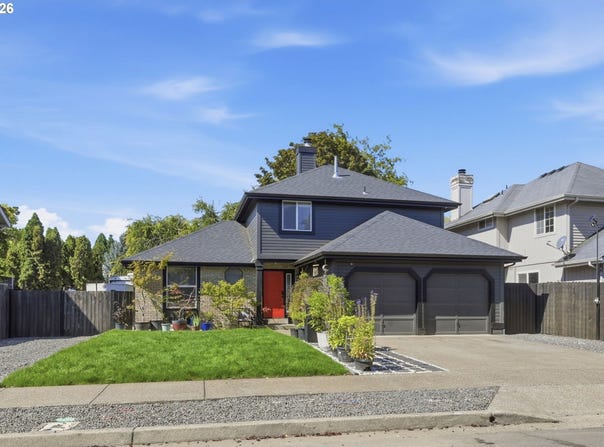 2076 ASSUMPTION St, Eugene, OR 97402