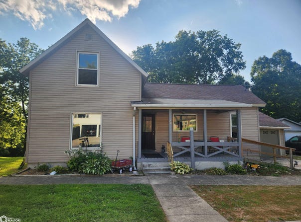 24 N Gaylord, Nora Springs, IA 50458