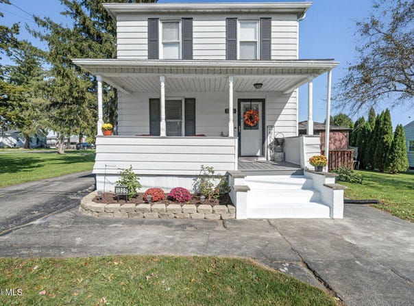 1325 Coplon Avenue, Schenectady, NY 12309