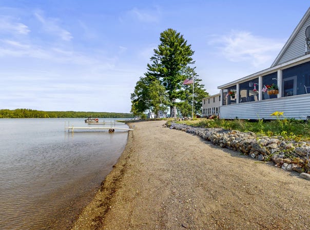 30 Kelly Road, Vassalboro, ME 04989