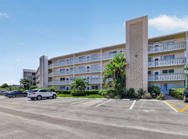 211 Richmond A, Deerfield Beach, FL 33442