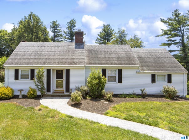 51 Round Hill Road, Berlin, CT 06037