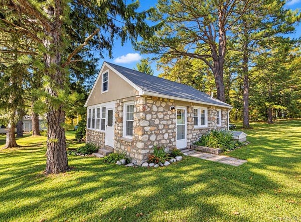 92 Stein, Pine Bush, NY 12566