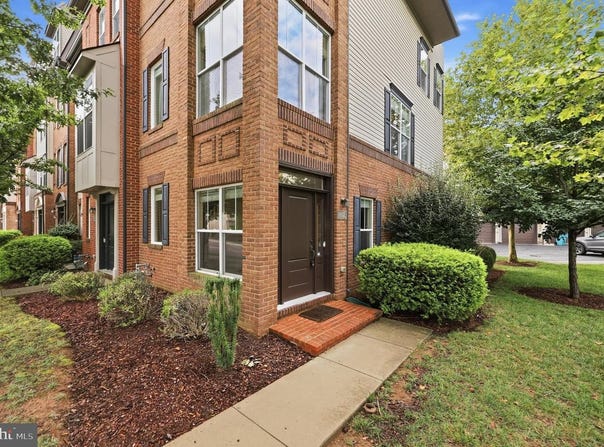 1402 WHEYFIELD DR, FREDERICK, MD 21701