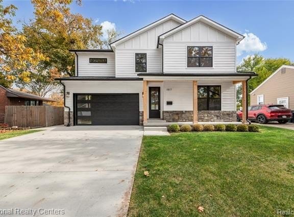 1517 McLean Avenue, Royal Oak, MI 48067