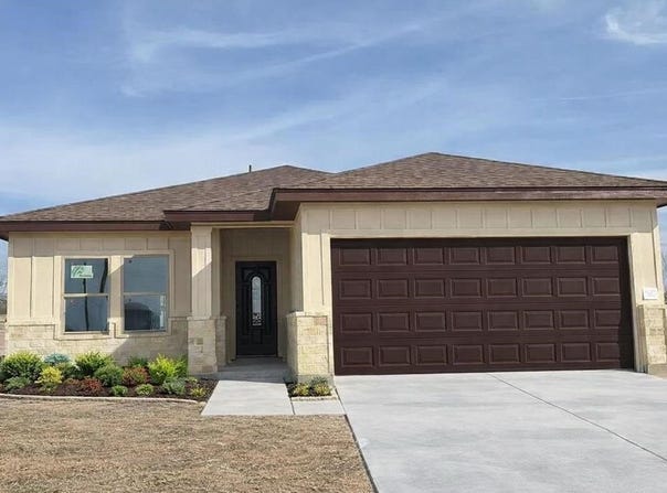 13 Concepcion, Del Rio, TX 78840