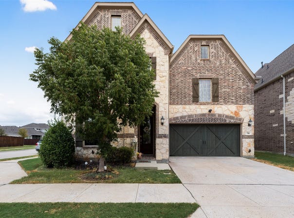 718 Waterbrook Parkway, Argyle, TX 76226
