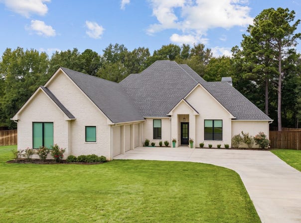 105 Thorn Briar Trail, Longview, TX 75602
