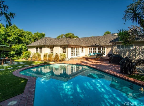 4755 Burnet, Sherman Oaks, CA 91403