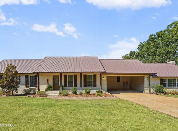 906 Old Highway 4, Holly Springs, MS 38635