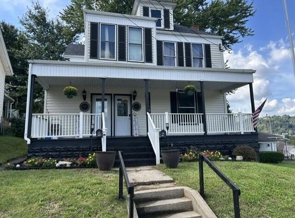 104 Atkinson Avenue, Wheeling, WV 26003