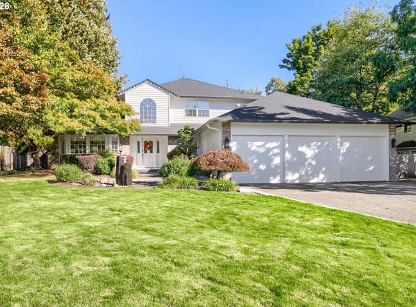 2132 SE DOUGLAS Pl, Gresham, OR 97080