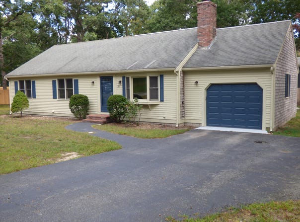 35 Pequot Road, Mashpee, MA 02649