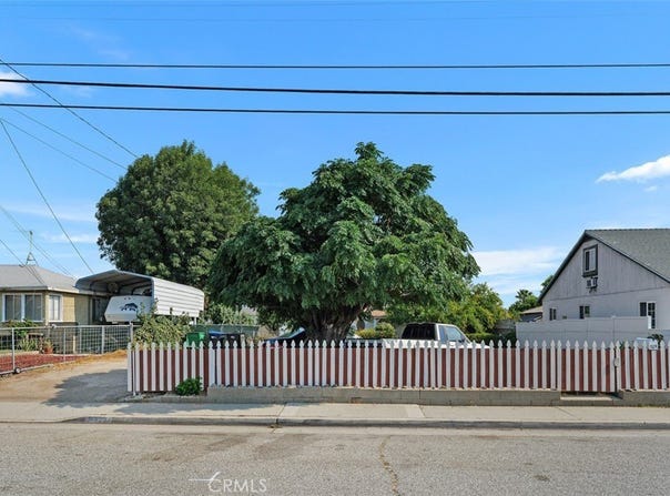 1329 Pleasant View Avenue, Corona, CA 92882