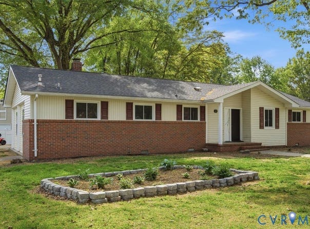 117 Homestead Drive, Colonial Heights, VA 23834
