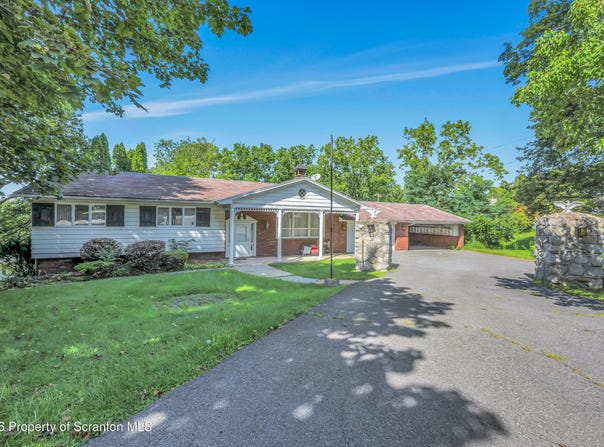 141 Scr Pocono Highway, Scranton, PA 18505
