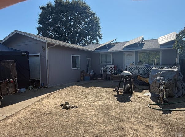 822 Cindee Lane, Ukiah, CA 95482