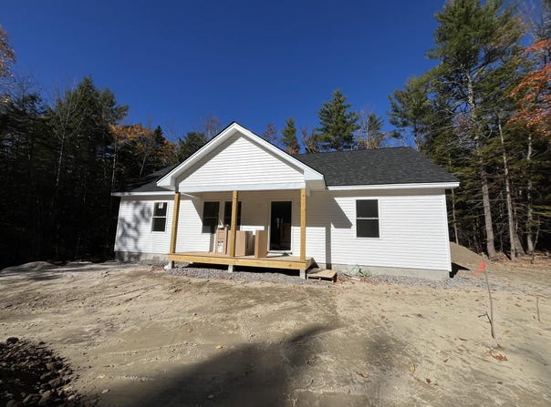 11 Weeman Road, Naples, ME 04055