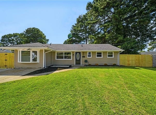 613 De Laura Circle, Virginia Beach, VA 23455