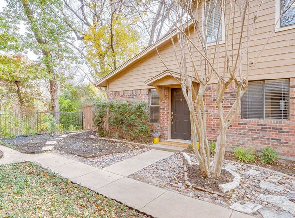 5714 Cedar Creek Drive, Benbrook, TX 76109