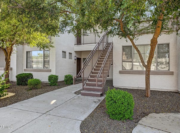 1941 S PIERPONT Drive, Mesa, AZ 85206