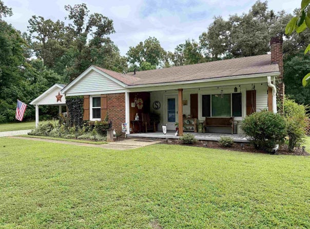 206 BURNS Rd, Ramer, TN 38367-5132